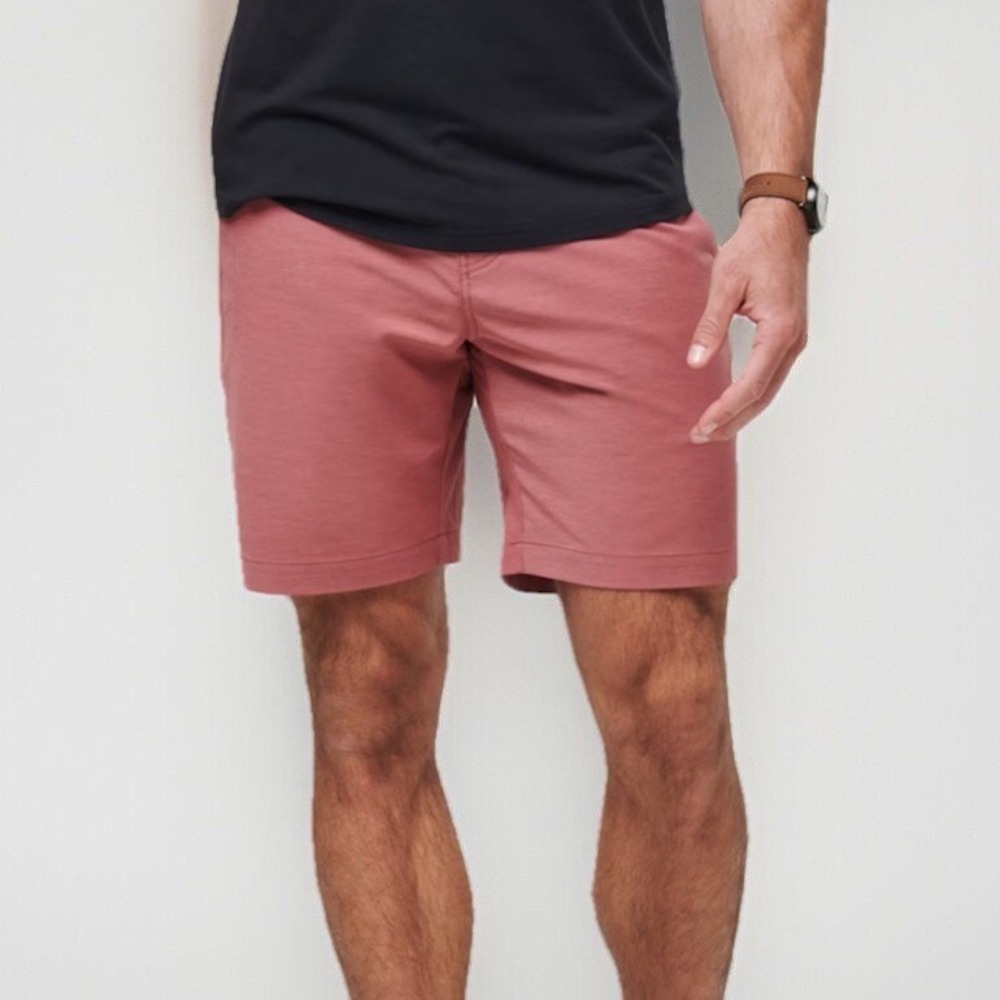Travis Mathew Men's Tech Chino Golf Shorts, Color: Heather Roan Rouge 42 NEW
